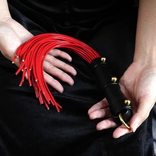 Red Faux Leather Riding Crop 15" - Equestrian Whip & BDSM Training Tool - 图片 3