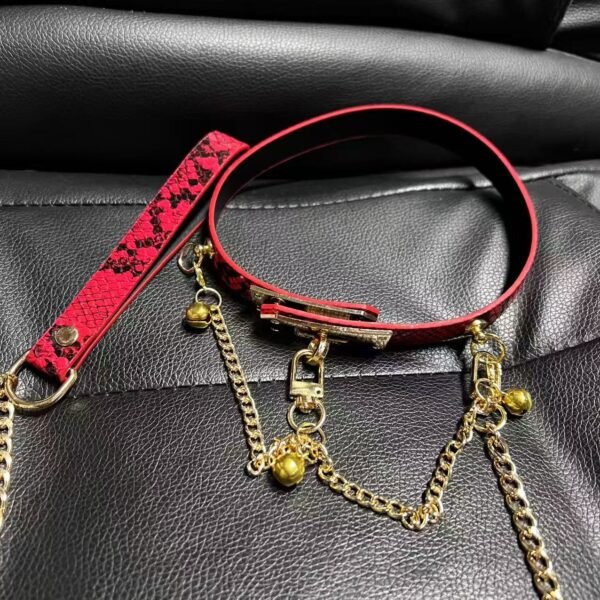 Handcrafted Bondage Collar - Premium Leather Couples Accessory